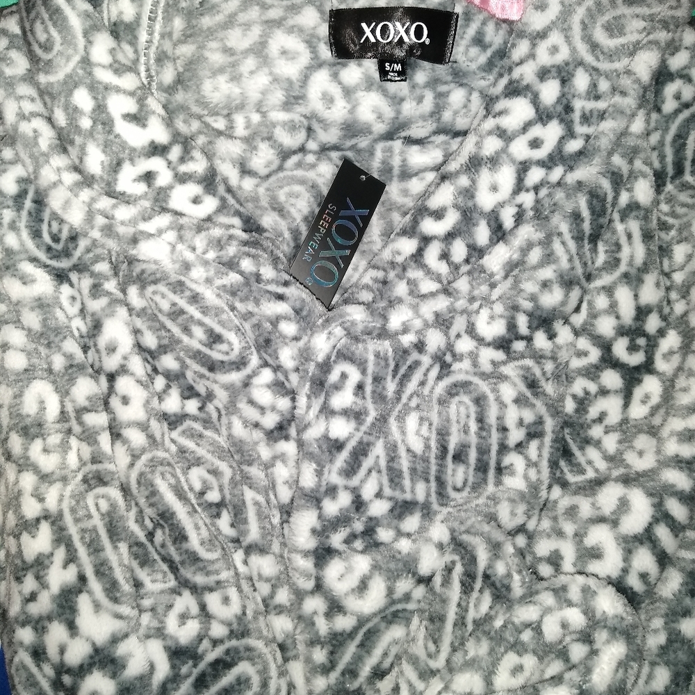 XOXO ROBE - Picture 5 of 5